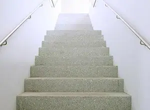 ניקיון חדרי מדרגות